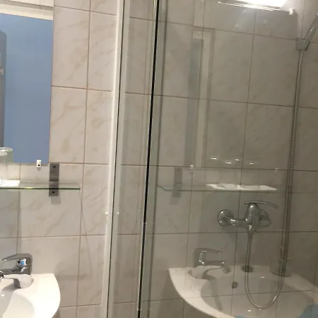 Πανσιόν Capital 3*